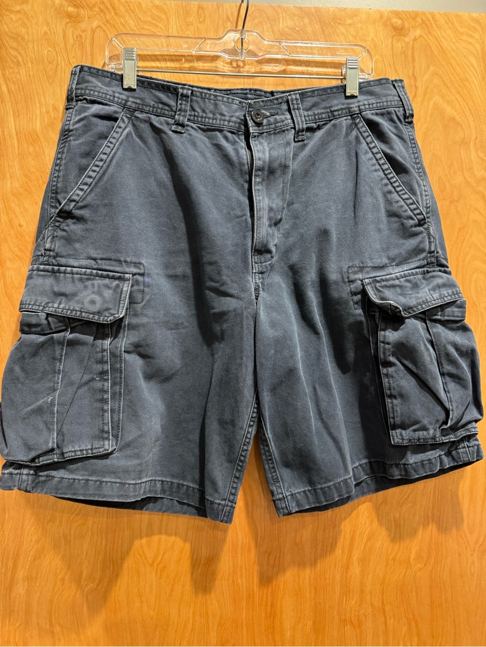 Sonoma Men's Cargo Shorts in Charcoal